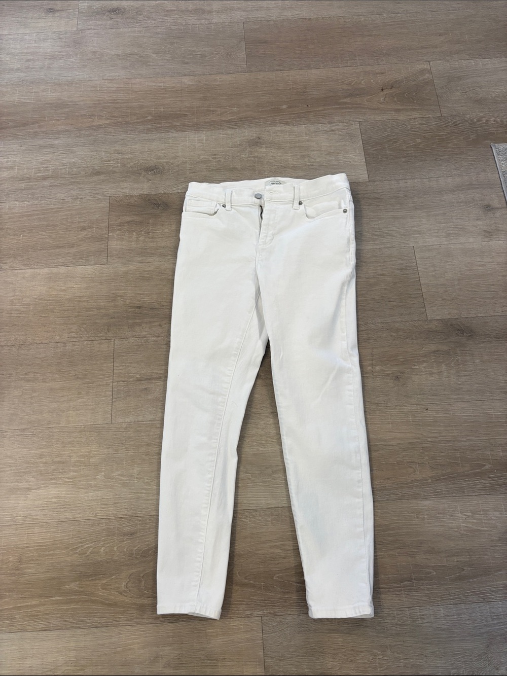 Banana Republic White Skinny Jeans